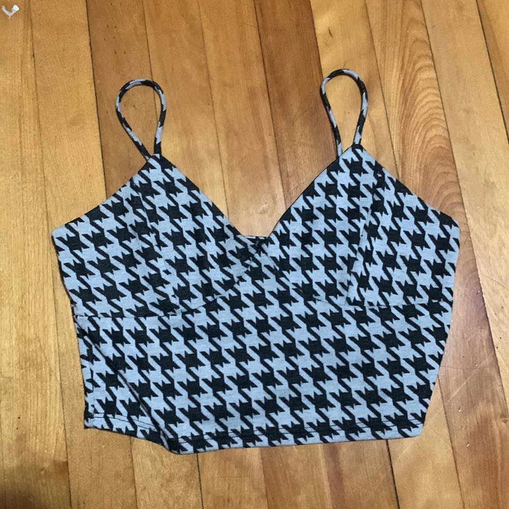 Cropped tank top